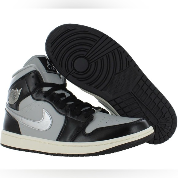 Air Jordan 1 SE “Black Chrome” - 10.5 - Picture 1 of 6